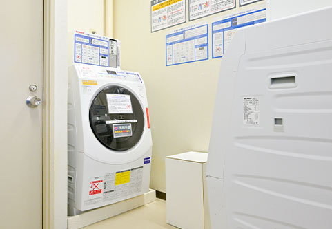 写真:コインランドリー