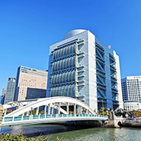 写真：大阪府立国際会議場